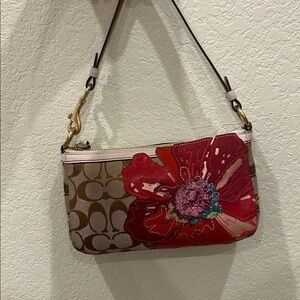 Coach Floral Appliqué Patterned Women's Purse